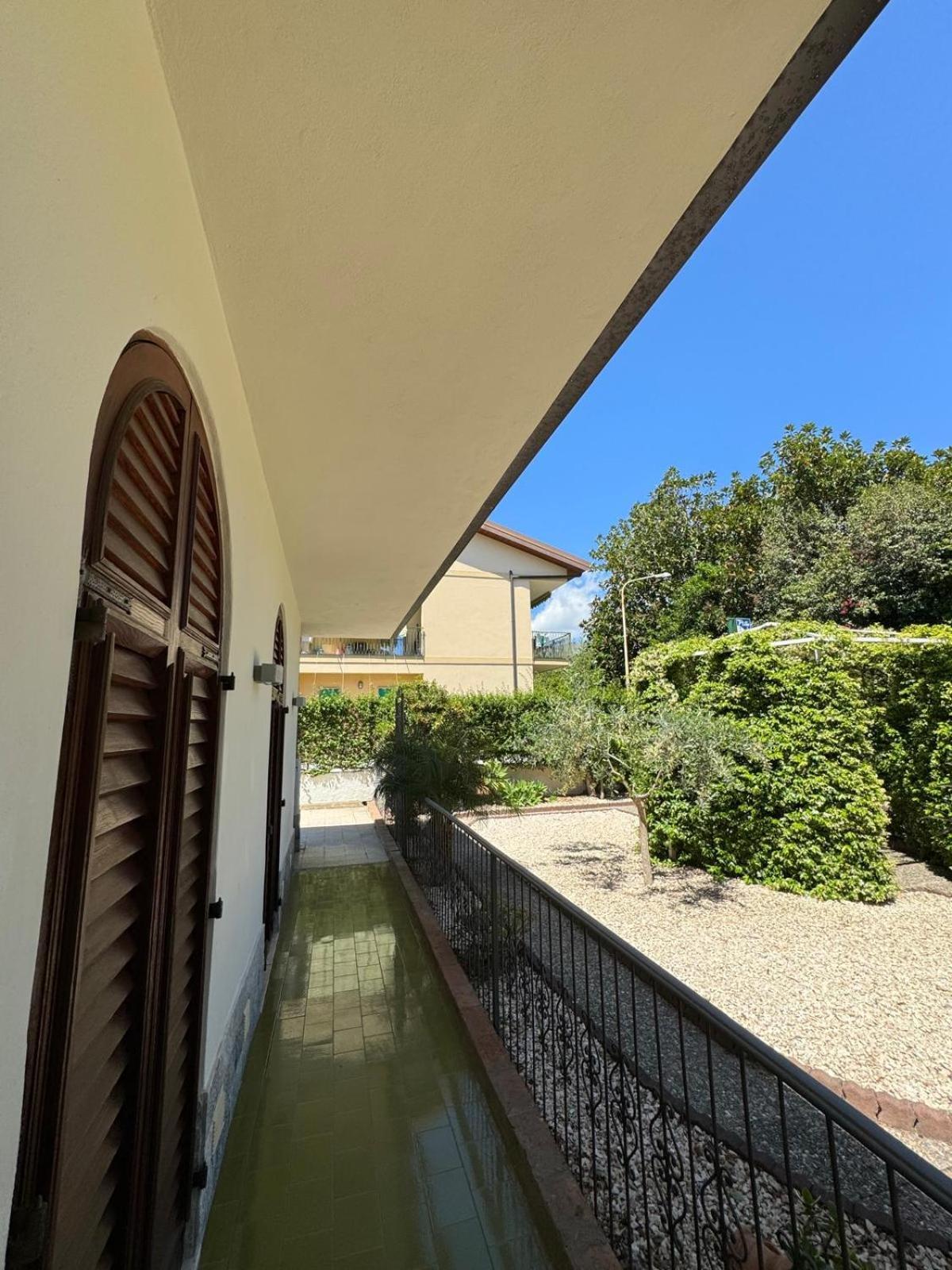Casa Vacanze Villa Angelina Giardini Naxos Exteriör bild